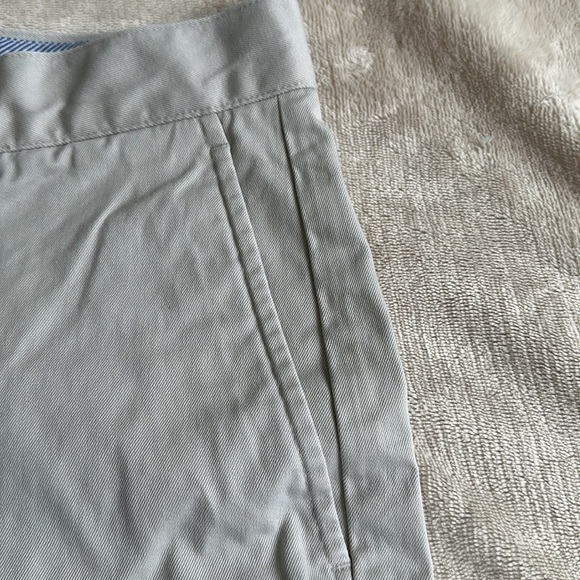 Brooks Brothers chino shorts - Picture 3 of 4